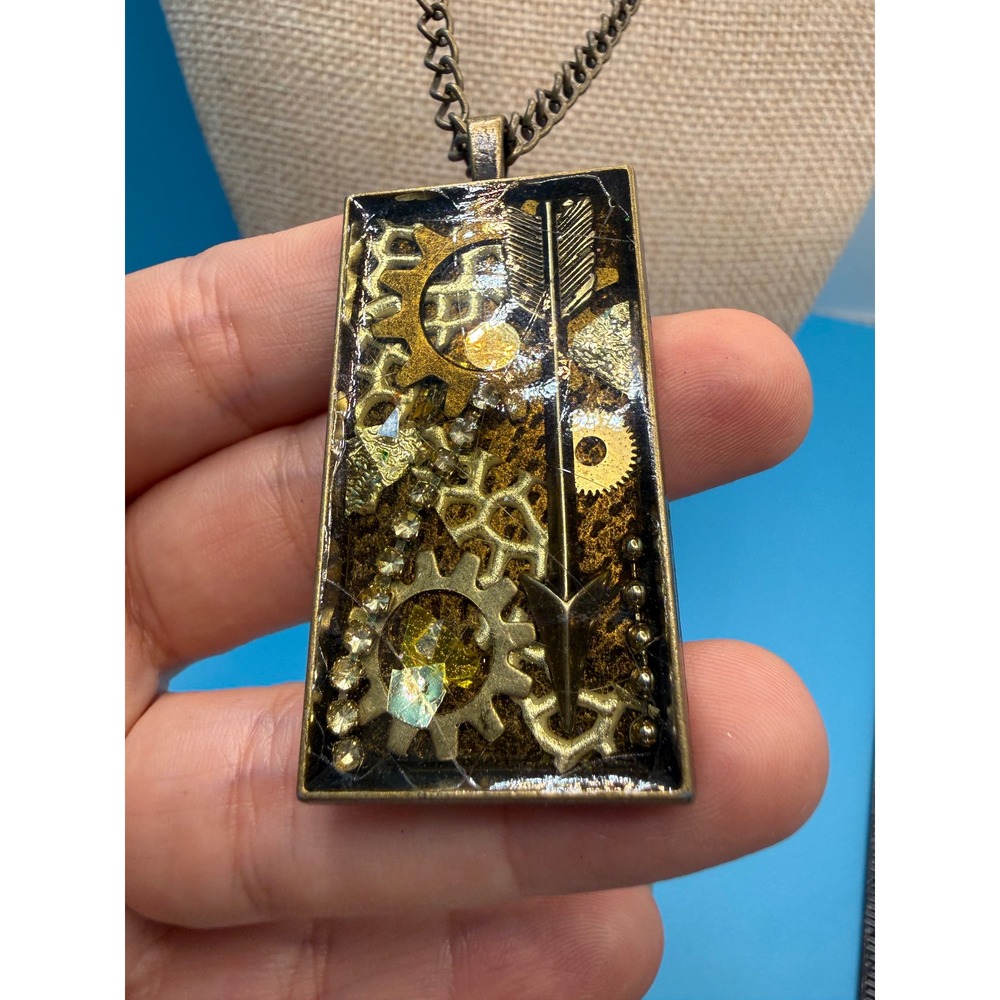 Steampunk Gear Arrow Resin Pendant Necklace Bronze Tone Industrial Goth Jewelry